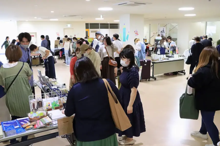 会場の様子 = 2024年5月11日 二日町プラザ2階