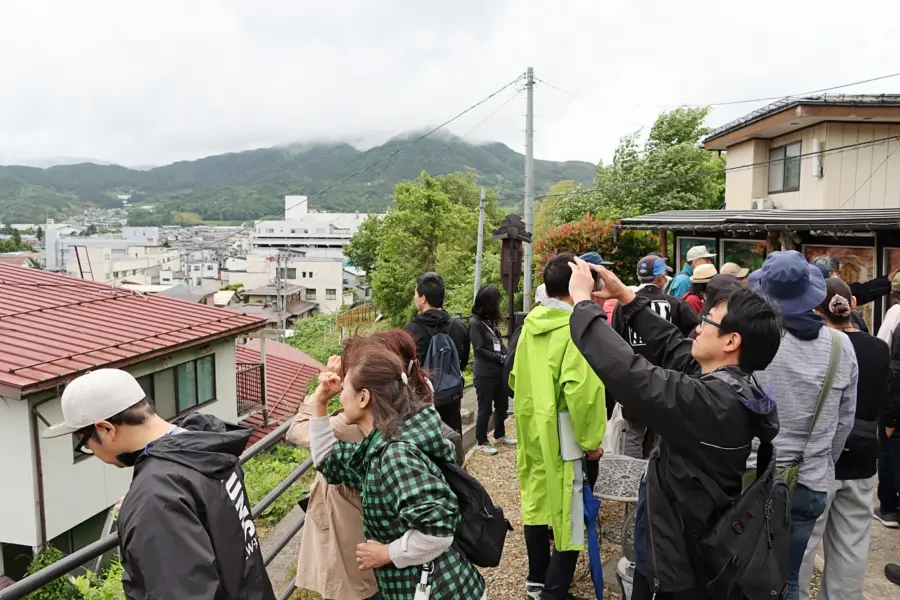 松山御殿にて(2) = 2025年5月31日 松山