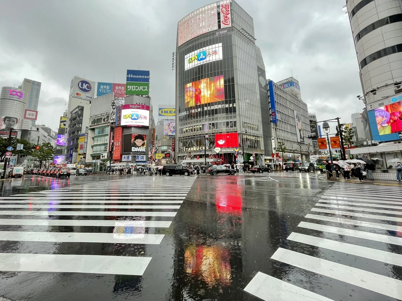 スクランブル交差点「大都会すぎるぅ」 = 2025年5月2日 渋谷
