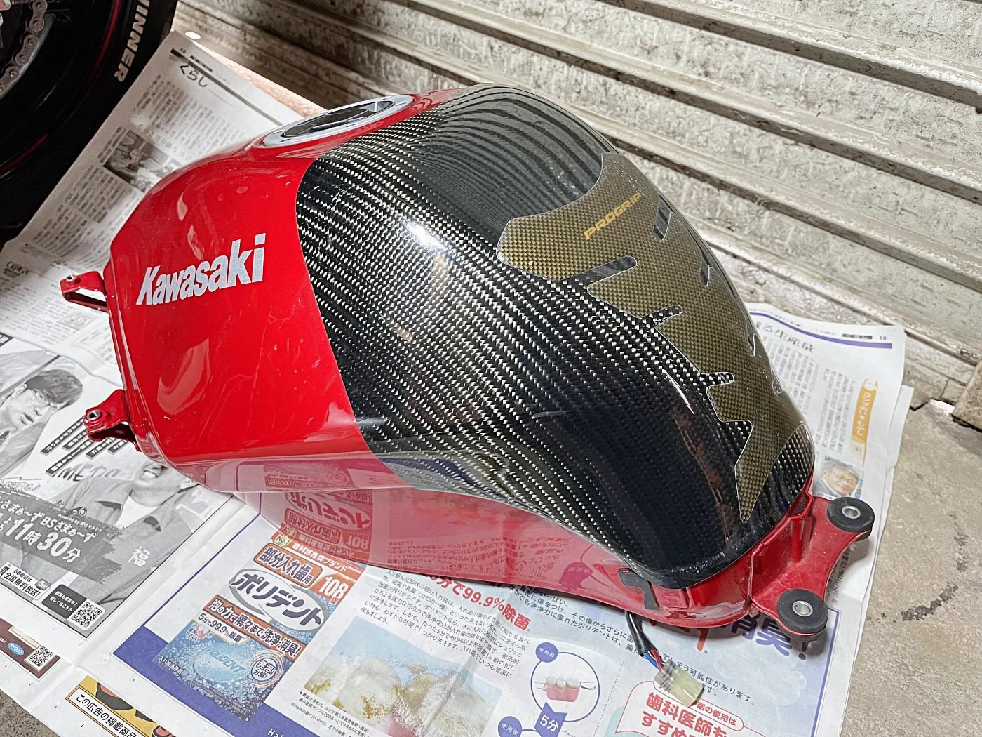Ninja250Rのガソリンタンク