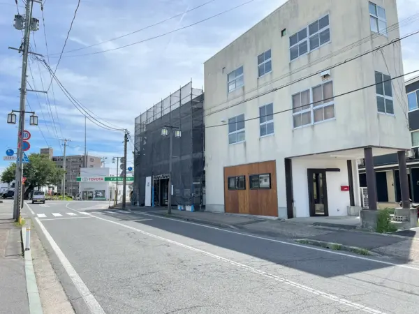 かみのやま温泉駅前にラーメン店「キセン」が来月オープン！『白河ラーメン』モチーフに手打ちのモチモチちぢれ麺
