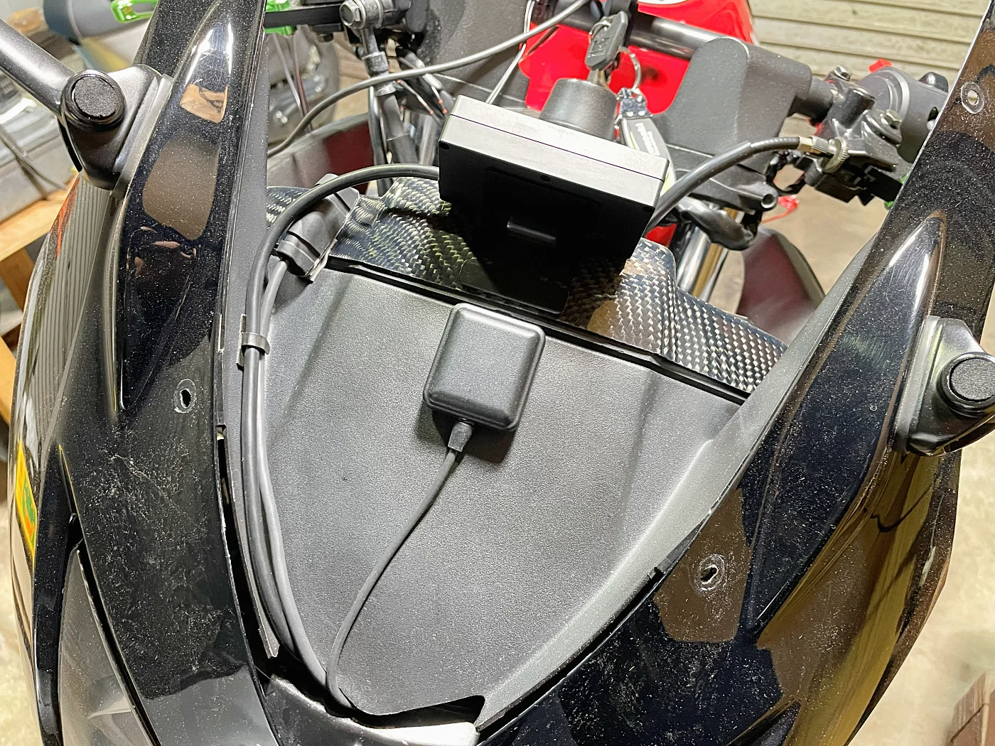 アンテナはここに取り付けました