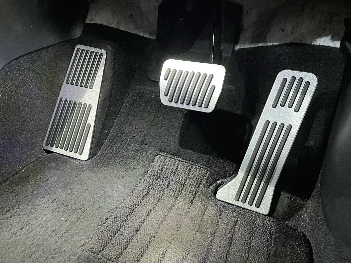 アルミペダル取り付け後