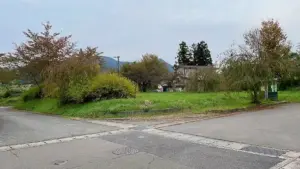 団地の奥にある広場「みゆきが丘公園」