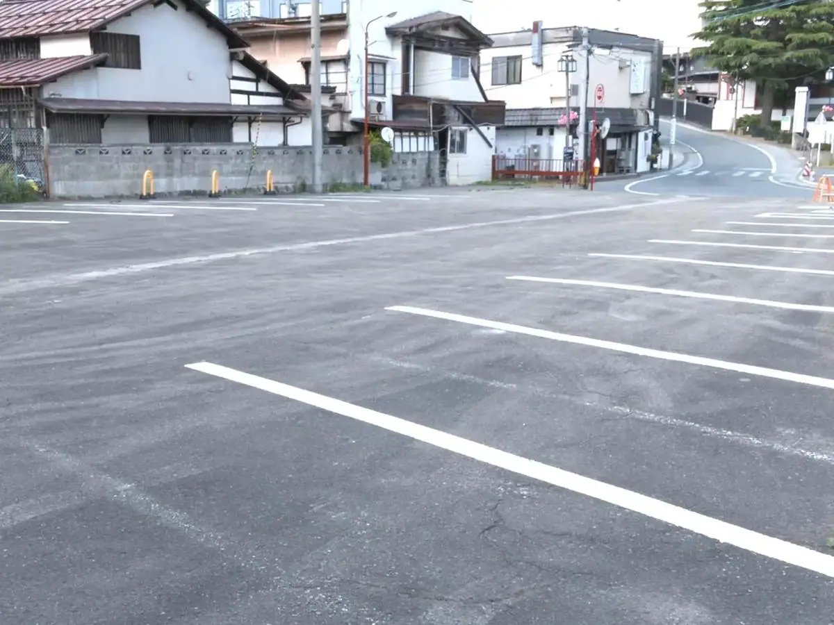 市営新湯駐車場